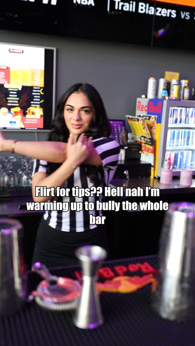 POV: you came for the drinks…
but stayed for the attitude 😭🍸🔥

At TWS, the bartenders don’t flirt for tips…
they humble you for free.

📍 5000 Pecan Blvd, McAllen, TX
👉 Welcome to the experience.

#TheWingsStadium #BartenderHumor #RGVNightlife