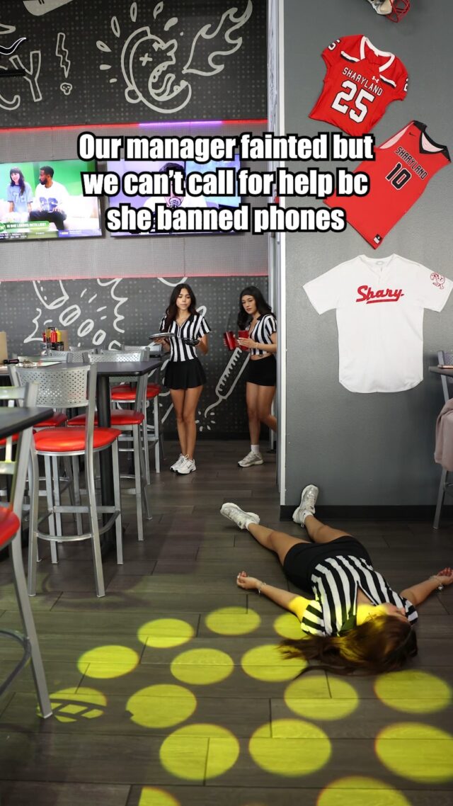 POV: Our manager fainted… but we can’t call for help because he banned phones 💀📵

Safe to say the team meeting is about to be VERY awkward 😭😂

#WorkHumor #RestaurantLife #POV