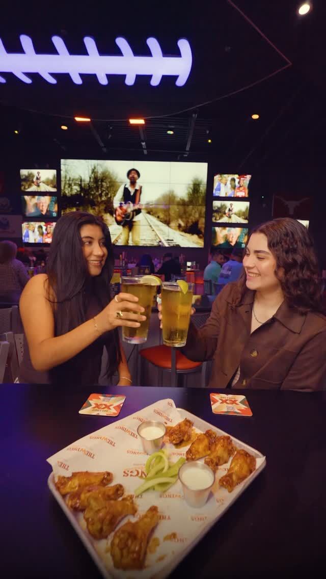 Happy Hour, locked in. 🍻🔥

$1 off Home Courts drinks and beers. $3 wells. $2.75 pints. $3.25 Michelob pints. $5 apps — cheese sticks, fried mushrooms, fried pickles, mac & cheese bites.

Monday–Friday, 3–7PM.

The Wings Stadium · 5000 Pecan Blvd, McAllen, TX

#thewingsstadium #happyhour #rgveats