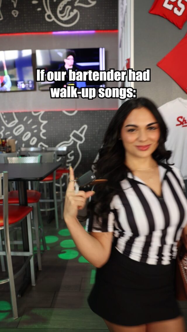 “If our bartender controlled the music…” 🎶😭🍻

Every 5 minutes = a whole different personality.

📍 5000 Pecan Blvd, McAllen, TX
👉 The playlist chaos is part of the experience.

#TheWingsStadium #BartenderLife #RGVNightlife
